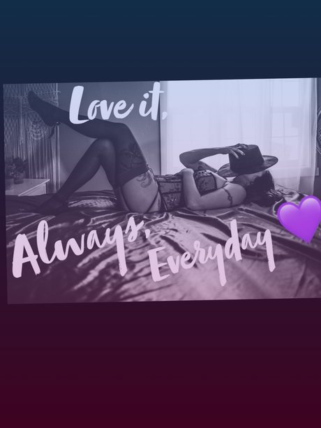 Photo nue de fuite OnlyFans de Beautiful Carcass
