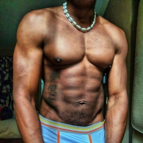Photo nue de fuite OnlyFans de Dude Kembro