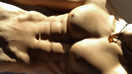 Photo nue de fuite OnlyFans de Alfredo Molina