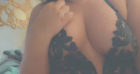Photo nue de fuite OnlyFans de Alexandra 