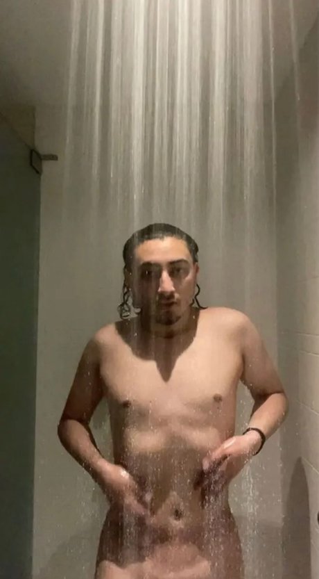 Photo nue de fuite OnlyFans de Aaron Star