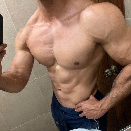Photo nue de fuite OnlyFans de Alexander Gavilanez