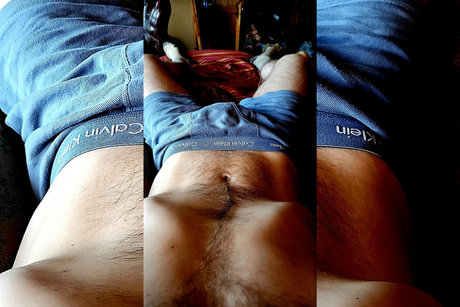 Photo nue de fuite OnlyFans de Country Cowboy Xxx Rugged Hairy Farmer