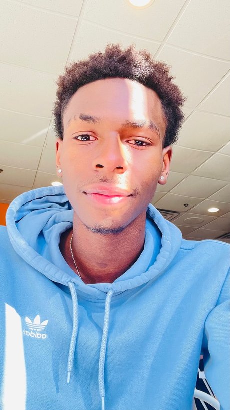 Photo nue de fuite OnlyFans de Zae