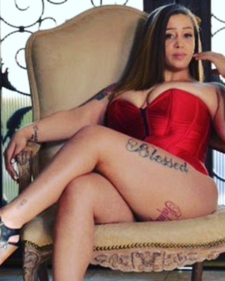 Photo nue de fuite OnlyFans de Alexis Love Free       Dm Fee 10