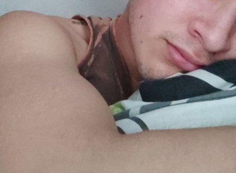 Photo nue de fuite OnlyFans de Ismael