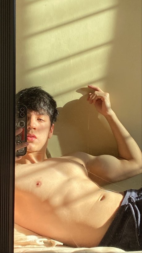 Photo nue de fuite OnlyFans de Abe