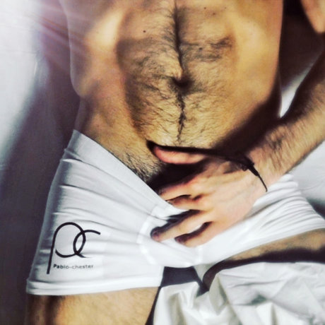 Photo nue de fuite OnlyFans de Pablochesterphoto