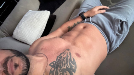 Photo nue de fuite OnlyFans de Ozzi