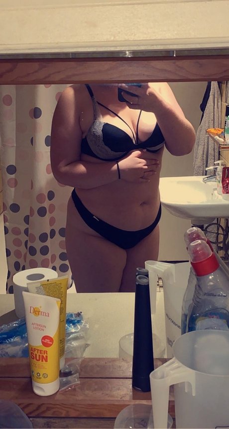Photo nue de fuite OnlyFans de Sarah