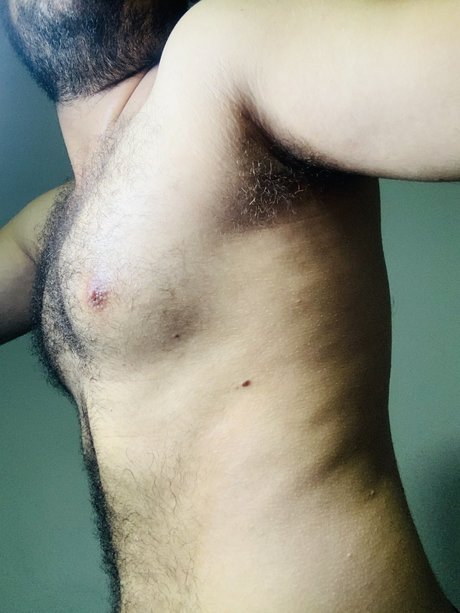 Photo nue de fuite OnlyFans de Oso Peludo
