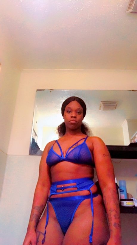 Photo nue de fuite OnlyFans de Lovely Annabelle