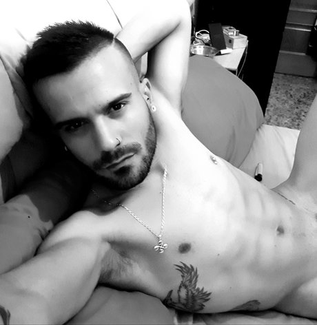 Photo nue de fuite OnlyFans de Oskiitarweed