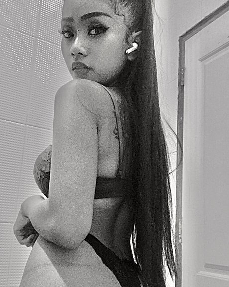 Photo nue de fuite OnlyFans de Vichunees