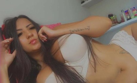 Photo nue de fuite OnlyFans de Paolitha Rojas