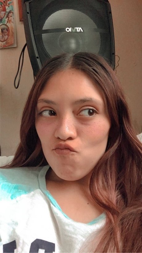 Photo nue de fuite OnlyFans de Paola Rosales