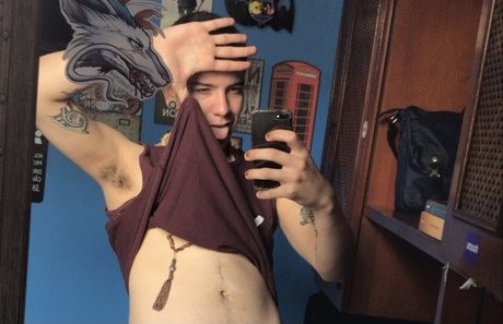 Photo nue de fuite OnlyFans de Yuki Ashmedai