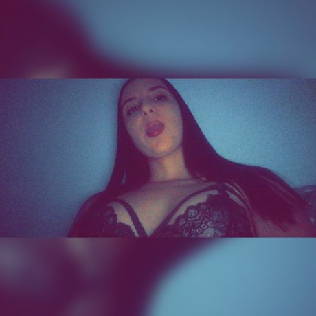 Photo nue de fuite OnlyFans de Alejandra Giraldo