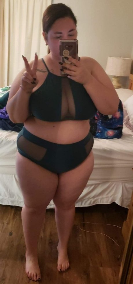 Photo nue de fuite OnlyFans de Peony 