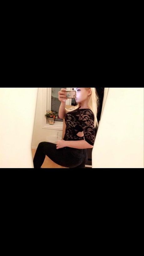 Photo nue de fuite OnlyFans de Peneirene
