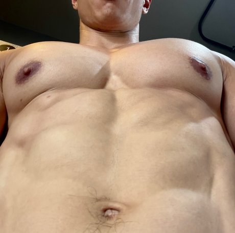 Photo nue de fuite OnlyFans de Pec Pal