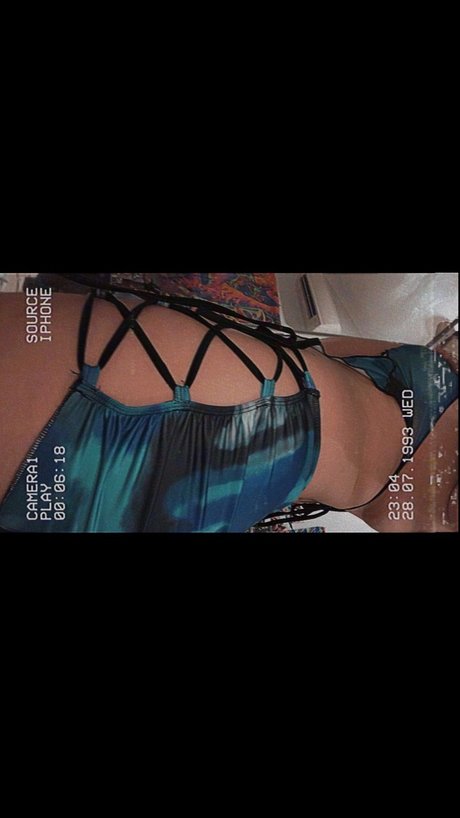 Photo nue de fuite OnlyFans de Pearl
