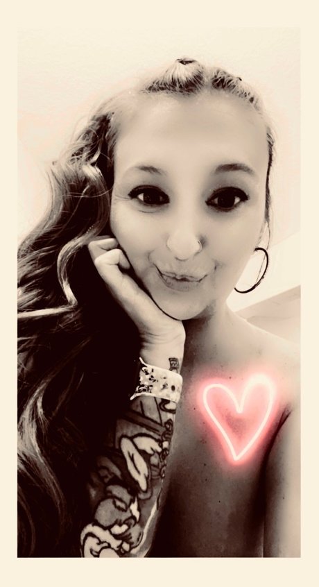 Photo nue de fuite OnlyFans de Peachywet 