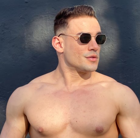 Photo nue de fuite OnlyFans de Paulo Jr