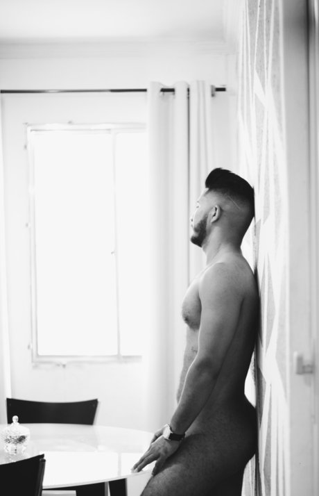 Photo nue de fuite OnlyFans de Paulo Dantas