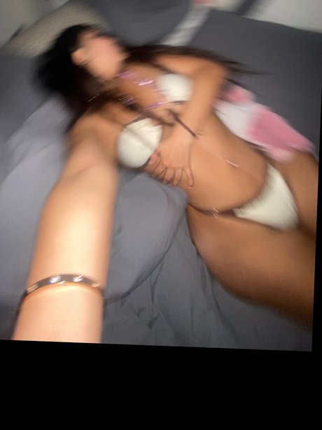 Photo nue de fuite OnlyFans de P
