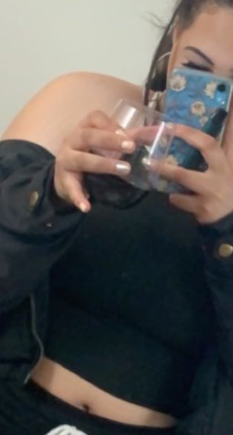 Photo nue de fuite OnlyFans de Chey
