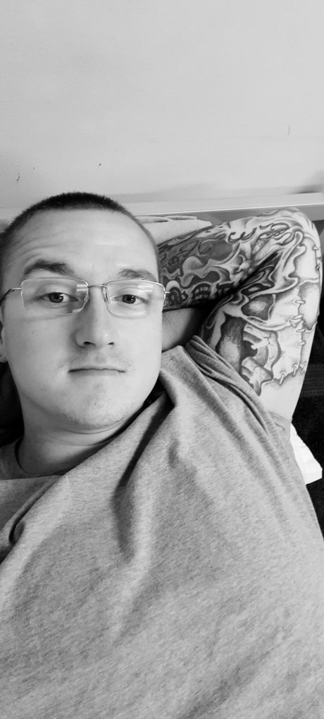 Photo nue de fuite OnlyFans de Stephen Lawson