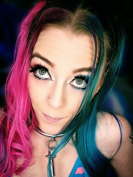 Photo nue de fuite OnlyFans de Newhyomie Couple