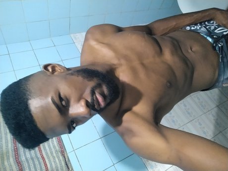 Dadoboy
