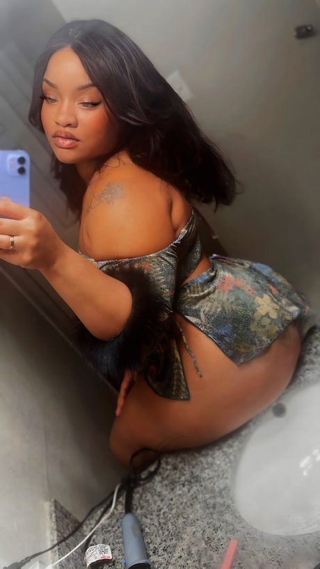 Photo nue de fuite OnlyFans de Pinkii