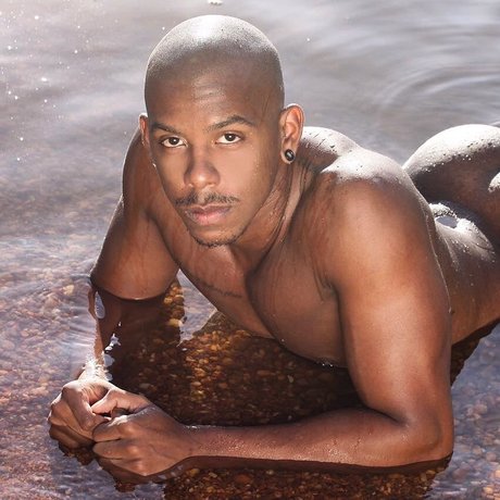 Photo nue de fuite OnlyFans de Pierre Carioca Almir Charr