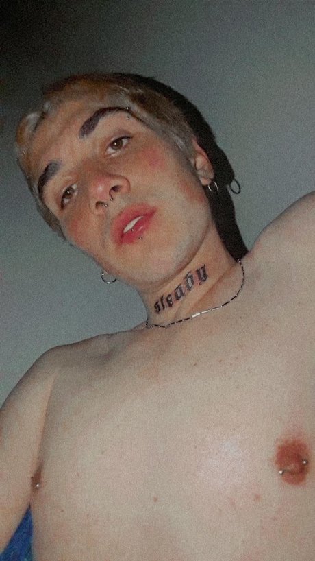 Photo nue de fuite OnlyFans de Phollo Free