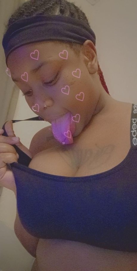 Photo nue de fuite OnlyFans de Brina Love