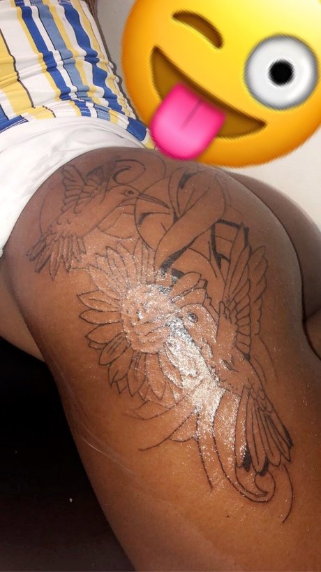 Photo nue de fuite OnlyFans de Phatkatkera