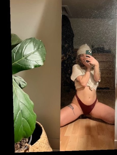 Photo nue de fuite OnlyFans de Peyton And Ambrosia