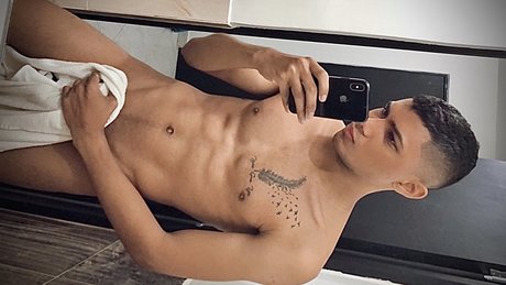 Photo nue de fuite OnlyFans de Maicol Ramirez