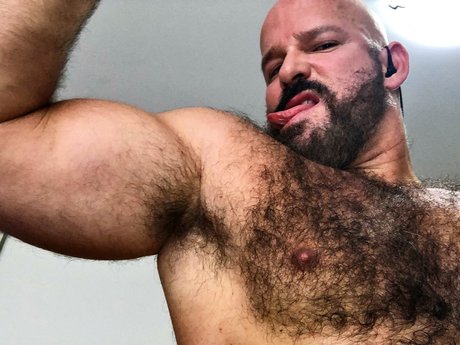Photo nue de fuite OnlyFans de Choloso