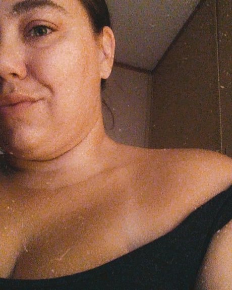 Photo nue de fuite OnlyFans de Plaid Uni