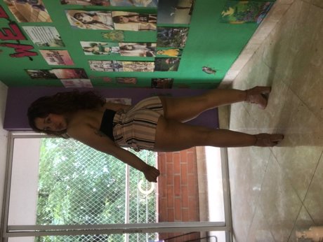 Photo nue de fuite OnlyFans de Valentina