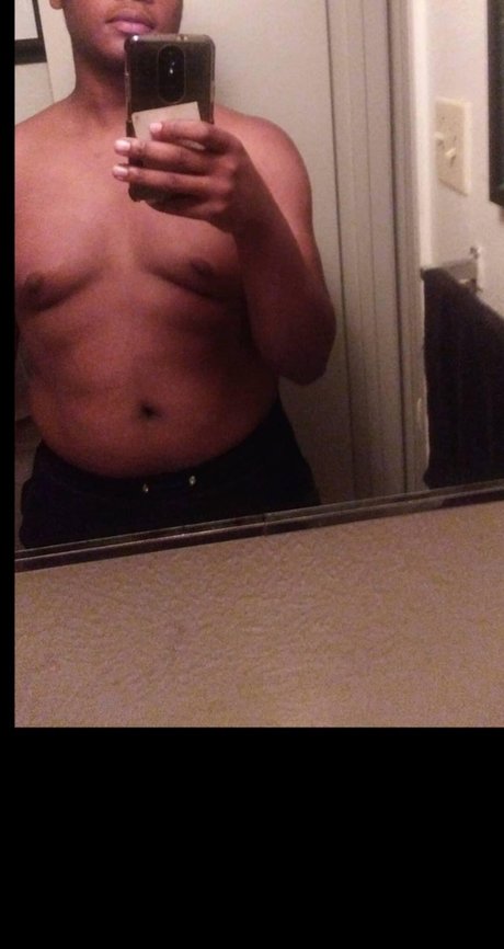 Photo nue de fuite OnlyFans de Big Daddy 
