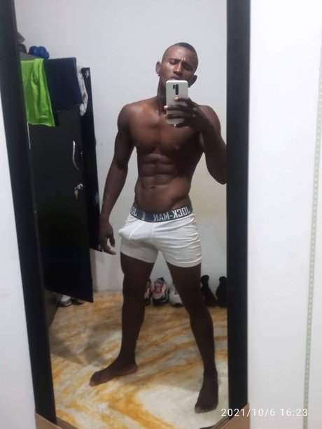 Photo nue de fuite OnlyFans de Daniel