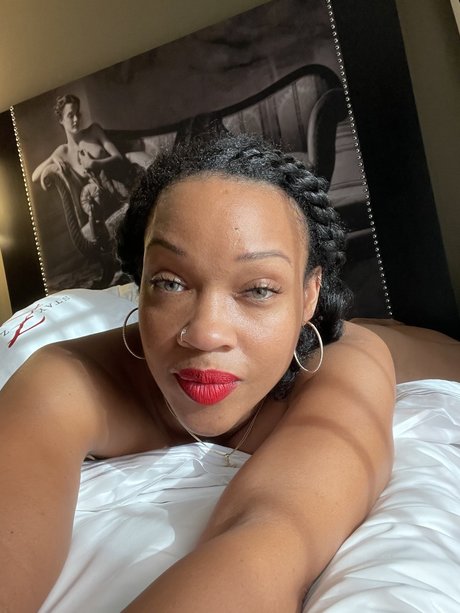 Photo nue de fuite OnlyFans de Cc