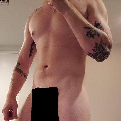 Photo nue de fuite OnlyFans de Preston Flowers