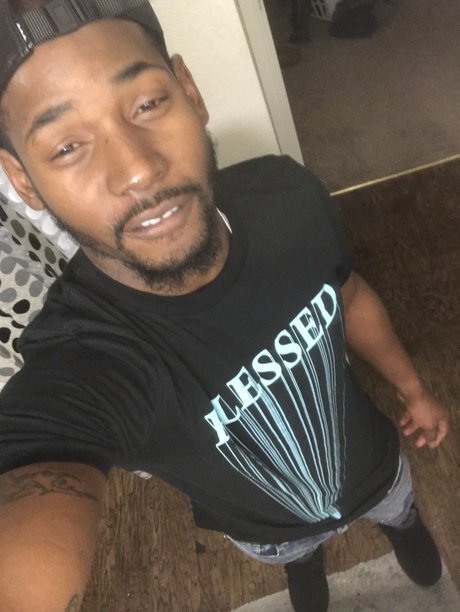 Photo nue de fuite OnlyFans de Popeye Jefferson