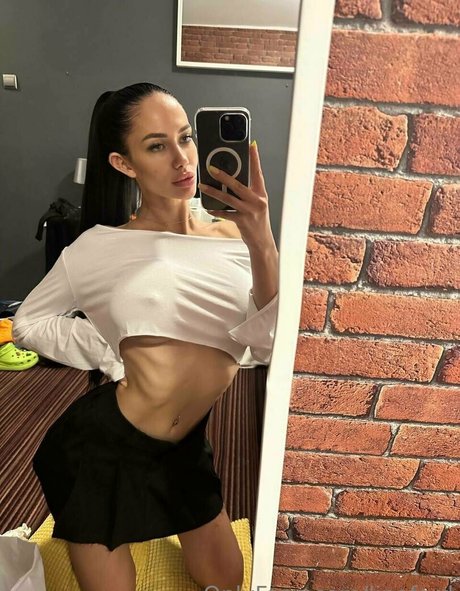 Photo nue de fuite OnlyFans de Linaford